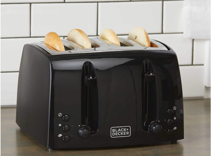 BLACK+DECKER 4-Slice Toaster